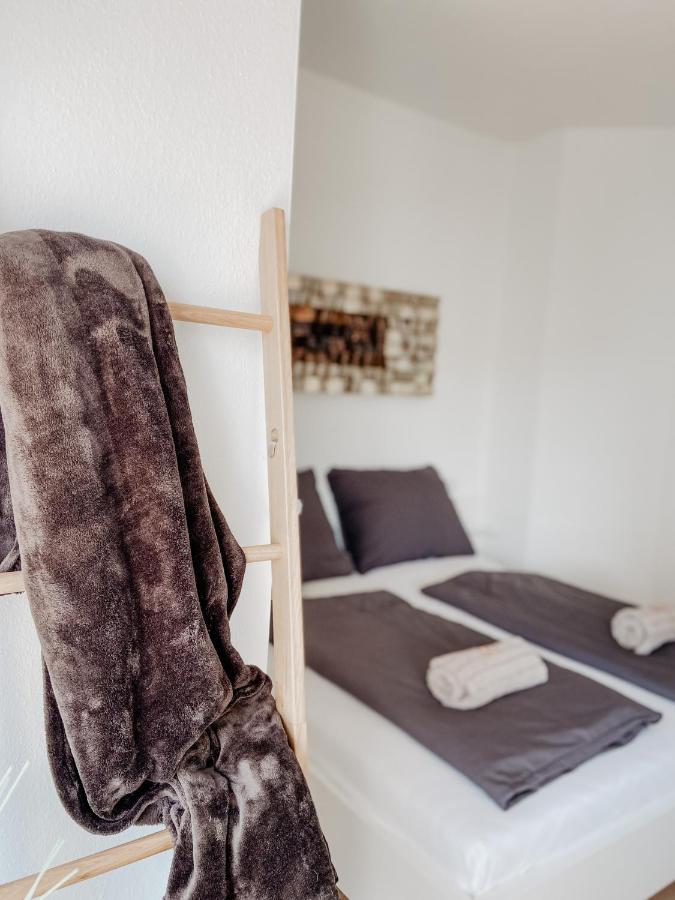 Lake View Apartment Seecorso Velden am Worthersee Bagian luar foto