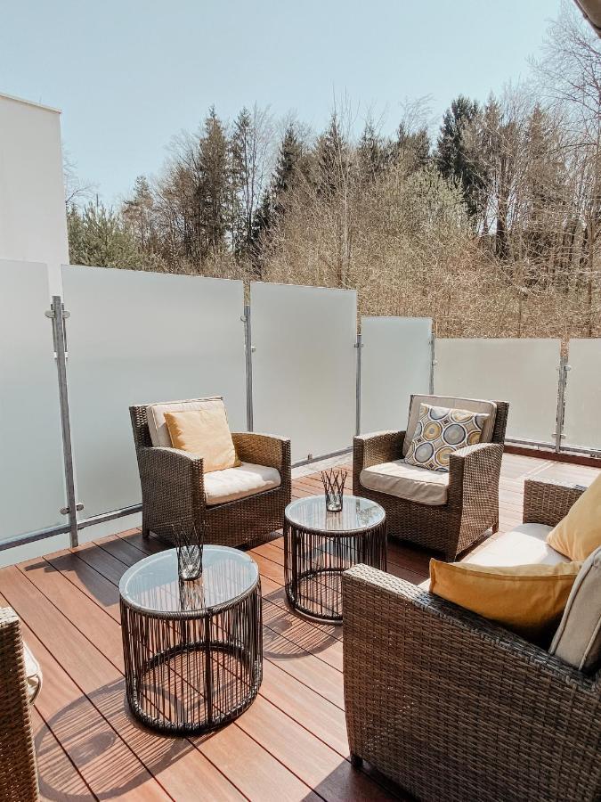Lake View Apartment Seecorso Velden am Worthersee Bagian luar foto