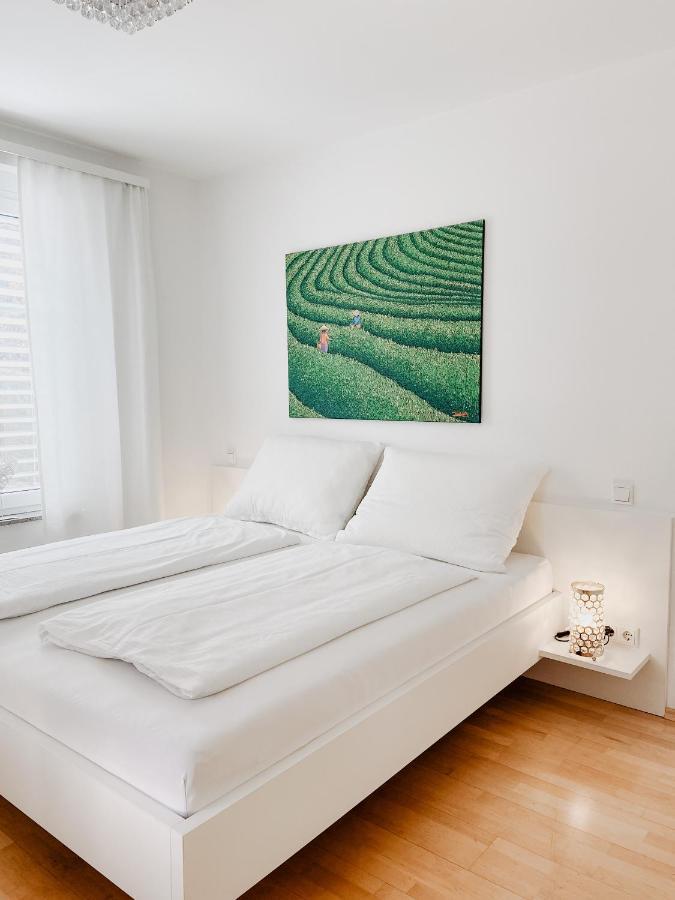 Lake View Apartment Seecorso Velden am Worthersee Bagian luar foto