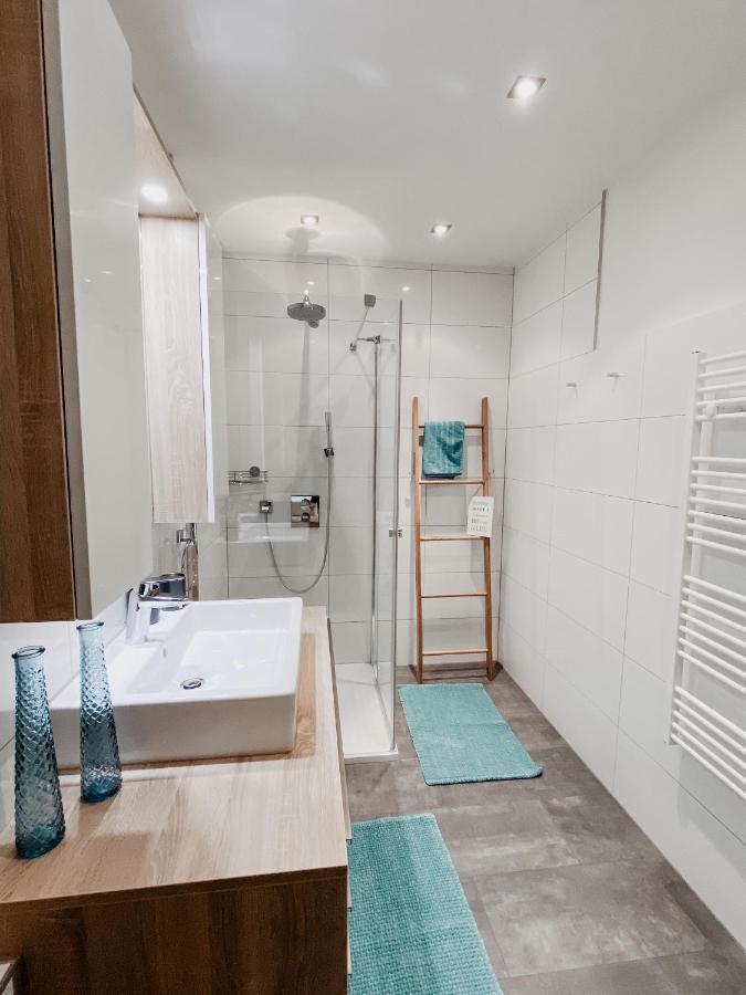 Lake View Apartment Seecorso Velden am Worthersee Bagian luar foto