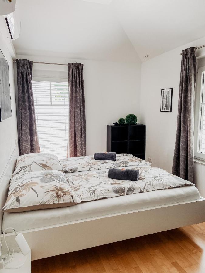 Lake View Apartment Seecorso Velden am Worthersee Bagian luar foto